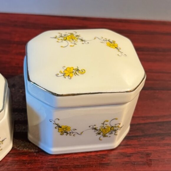 Vintage Porcelain Takahashi French Flower Hand decorated yellow flowers - Picture 2 of 5